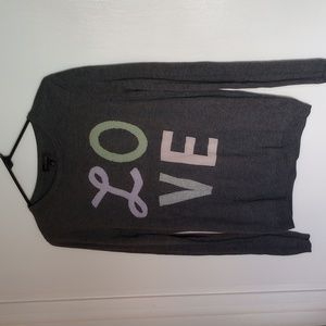 The Limited "LOVE" size M shirt